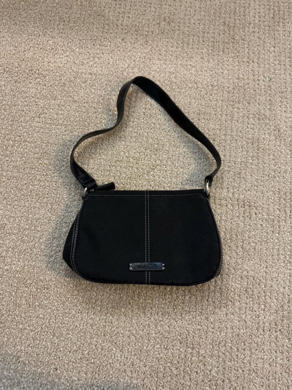 Nine & Co. Black Shoulder Bag with Contrast Stitching